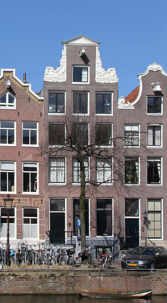 Keizersgracht 138, na de verbouwing van de ondergevel in 2010