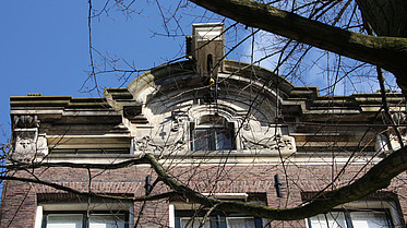 Herengracht 317, geveltop