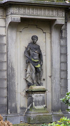 Herengracht 476 Apollo in de nis van het tuinhuis