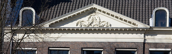 Herengracht 571, Fronton