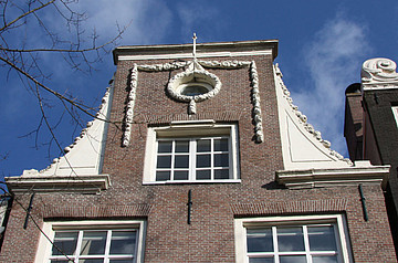 Herengracht 329, geveltop