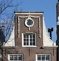 Herengracht 329, geveltop