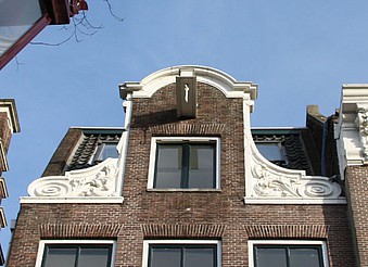 Keizersgracht 125 gevelkop