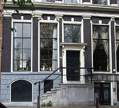 Herengracht 72 ondergevel