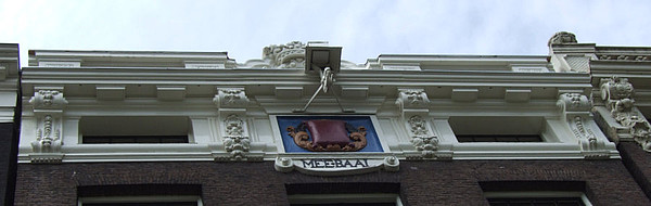 Herengracht 252, kroonlijst