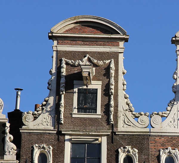 Herengracht 61 gevelkop