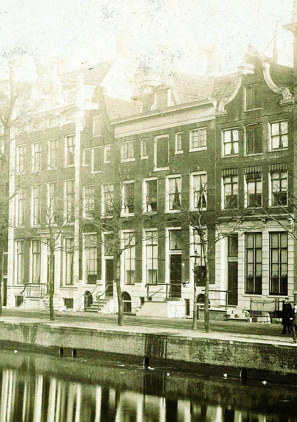 Keizersgracht 211 - 215 oude panden  deel uit  SAA