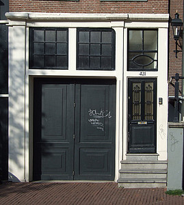 Herengracht 421, Ondergevel