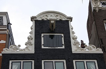 Herengracht 28 gevelkop