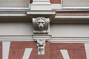 Keizersgracht 495, Detail in de gevel