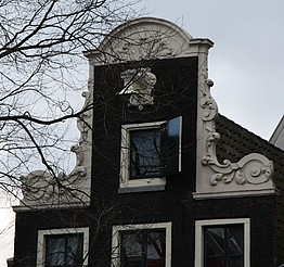 Herengracht 35 geveltop