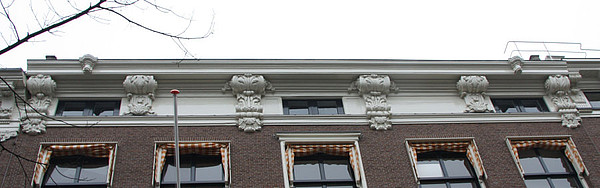 Herengracht 479, rechte kroonlijst