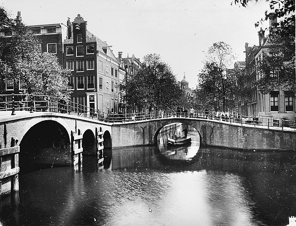 Herengracht 211 RCE Warmoesgracht