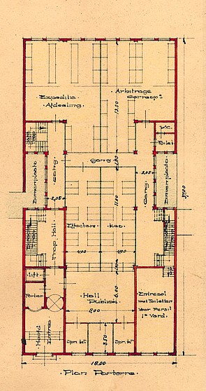 Ontwerp uit februari 1916, begane grond