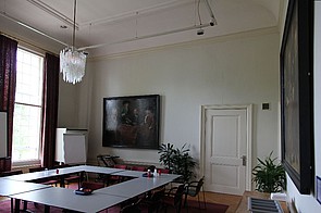 Roetersstraat 2, de regentenkamer, rechts van de zaal